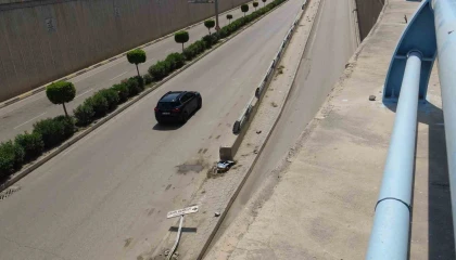 Hurdaya dönen Tofaştaki 3 kişi yaralandı