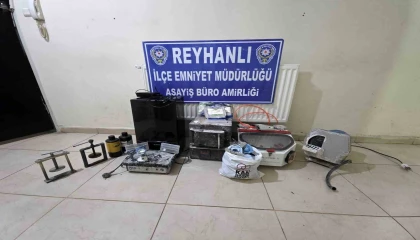 Kaçak atölyede diş protezi ve implant üreten işletmeye baskın