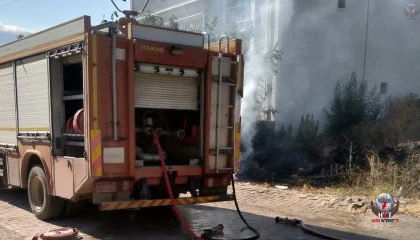 Kırıkhanda otluk alandan alevler yükseldi