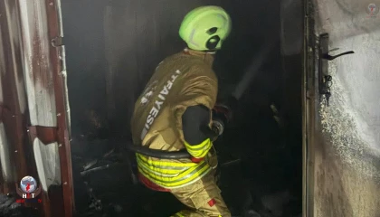 Konteyner alevlere teslim oldu
