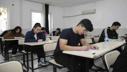 Mersinde uzmanlardan YKS adaylarına önemli öneriler