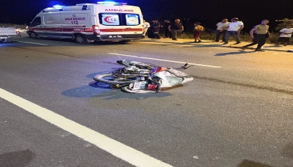 Osmaniyede 2 motosikletin karıştığı kazada sürücüler yaralandı