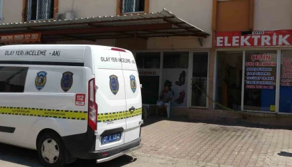 Oto elektrik ustası iş yerinde ölü bulundu