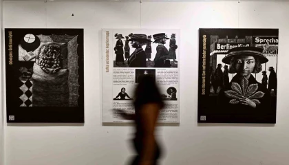 Tüm Zamanların İnsanı Kafka, Muratpaşada