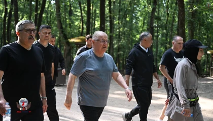 YAYMAN BAKANLARLA SABAH SPORU YAPTI