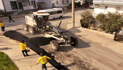 Yıpranan yollar yenileniyor, Tarsusta ulaşım konforu artıyor