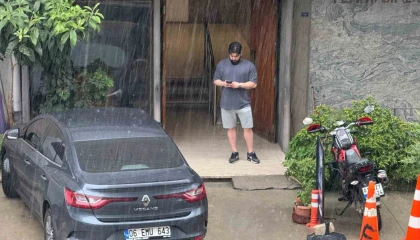 Adanada temmuzda sağanak yağış etkili oldu