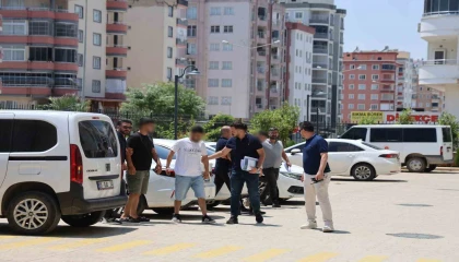 Adliye önündeki silahlı kavganın 4 şüphelisi serbest bırakıldı