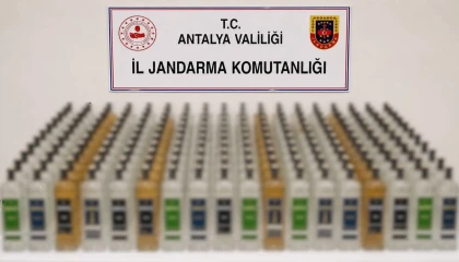 Alanya ve Manavgatta kaçak içki operasyonu: 208 litre ele geçirildi