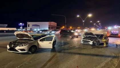 Arsuzda trafik kazası: 2 yaralı