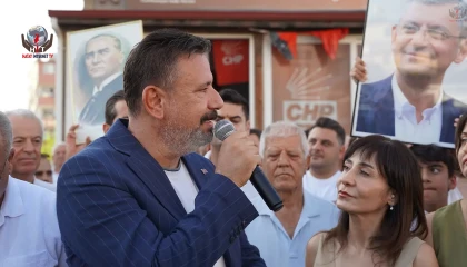 BAŞKAN ÜSTÜN YENİ PARTİ KARARINI AÇIKLADI