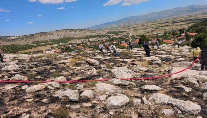 Burdurda orman yangını büyümeden söndürüldü