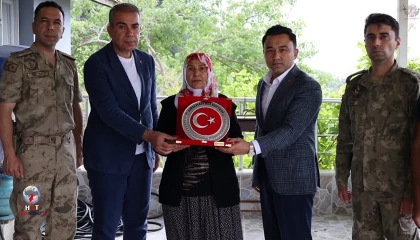ÇELİK'TEN ŞEHİT AİLESİNE VEFA ZİYARETİ