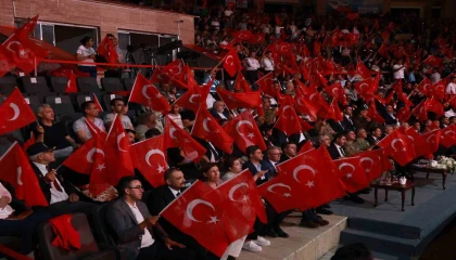 Hatayda 15 Temmuz anma programında vatandaşlar tek yürek oldu