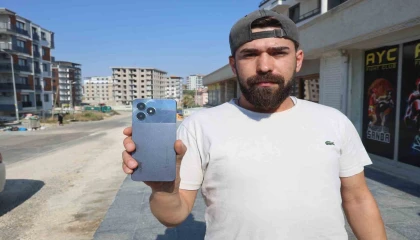 Hatıraları buradadır dediği cep telefonun sahibini günlerdir arıyor