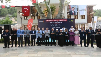 Kahramanmaraş Büyükşehir Belediyesi Çınaraltı Çay Bahçesi açıldı