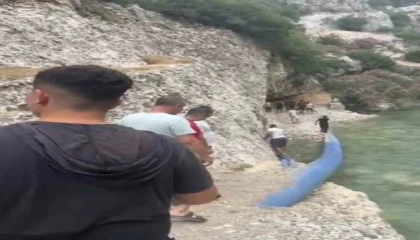 Mersinde 23 yaşındaki genç ırmakta boğuldu