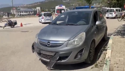Osmaniyede motosiklet ile otomobil çarpıştı: 1 yaralı