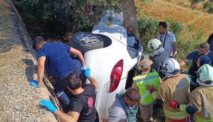Şarampole devrilen otomobilin sürücüsü günlerdir süren hayat mücadelesini kaybetti