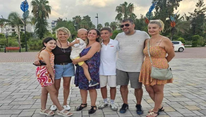 7 yaşındaki çocuk, kuzeninin üstüne düşmesiyle öğrendikleri kanseri yendi