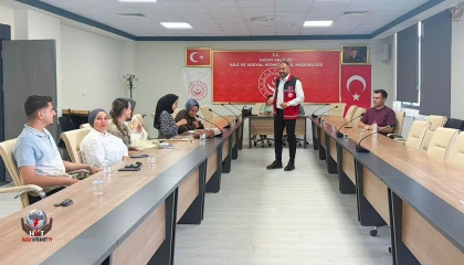 AEP KAPSAMINDA BİLİNÇLİ MEDYA KULLANIMI ANLATILDI