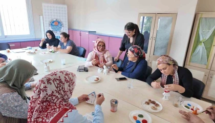 Akdenizde kadınlara yönelik Sevgi Sanatı atölyesi