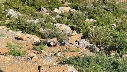 Alanyada motosiklet uçuruma yuvarlandı: 1 ölü, 1 yaralı