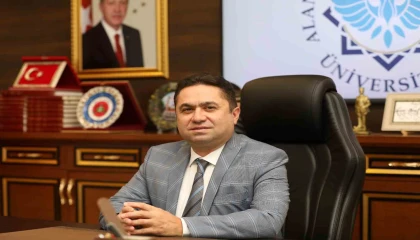 ALKÜ Rektörü Türkdoğan: Önce kendinizi keşfedin, sonra bölüm seçin