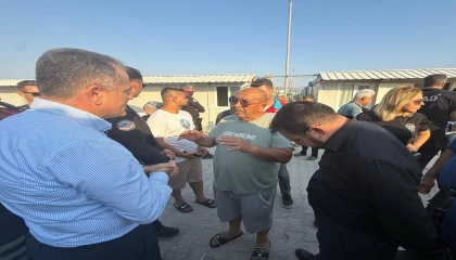Antakyada konteynerlerden tahliye süreci vatandaşlara anlatıldı