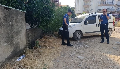 Antalyada sahte plakalı araç alarmı