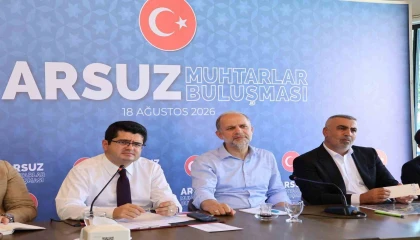 Arsuzda muhtarlar buluşmasında mahallelerin sorunları değerlendirildi
