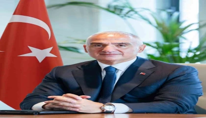 Aspendosta 2 bin 400 yıllık güreşçi mezarı keşfedildi