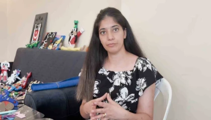 Bipolar hastası Bahtınur, atık malzemeleri depremzede öksüz ve yetim çocuklar için umuda dönüştürüyor