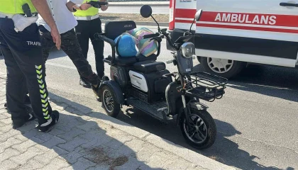Burdurda devrilen 3 tekerlekli motosikletin sürücüsü yaralandı