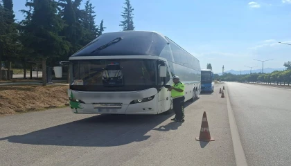 Burdurda şehirlerarası yolcu otobüslerine sıkı denetim