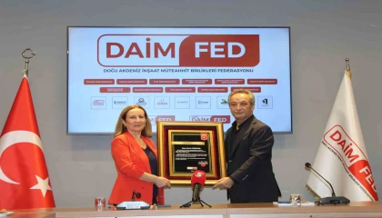DAİMFEDden, üstün hizmet gösterenlere şeref belgesi
