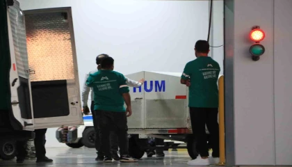Girnedeki feribot faciasında ölen 2 kişinin cenazesi Mersine getirildi