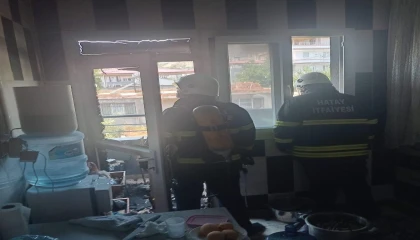 Hassada ev yangını büyümeden kontrol altına alındı