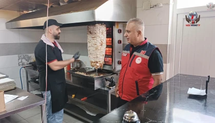 HATAY’DA GIDA DENETİMLERİ SIKLAŞTIRILDI:  İŞLETMELER TEK TEK KONTROL EDİLİYOR