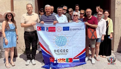 HAYATHATAY KADIN EMEĞİYLE BÜYÜYOR