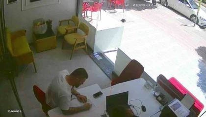 Kiraladığı aracın GPSsini söküp ortadan kayboldu