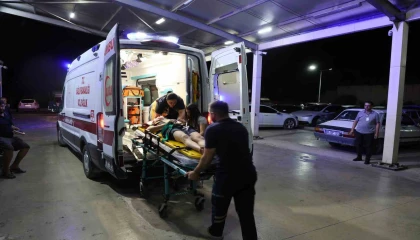 Kozanda zincirleme trafik kazası: 2 yaralı