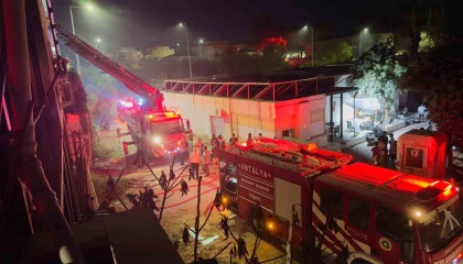 Manavgatta otelin personel lojmanında çıkan yangın büyümeden söndürüldü