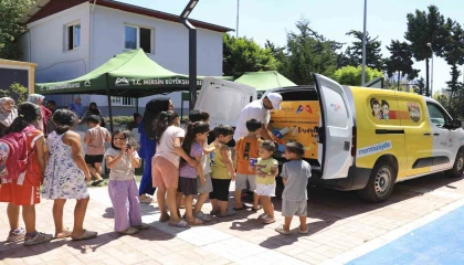 Mersinde yaz sıcaklarında 163 bin bardak limonata dağıtıldı