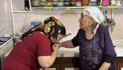 Milyonluk miras kavgasında anne-kız yüzleşti: Elini öptü, ‘Ben yapmadım dedi