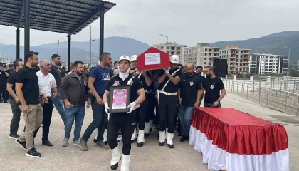 Osmaniyede hayatını kaybeden polis memuru için tören düzenlendi