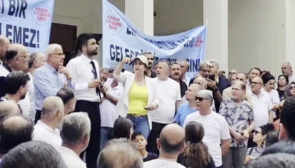 S plaka gerilimi: Biber gazlı müdahale