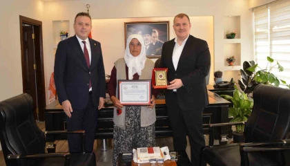 Tarlasını Jandarma Asayiş Vakfına bağışladı