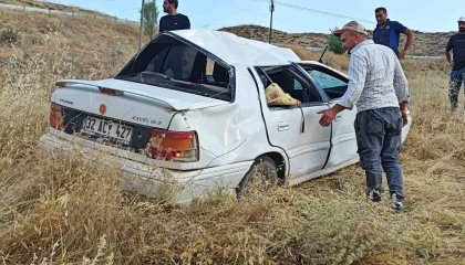 Yalvaçta otomobil şarampole devrildi: 1 yaralı