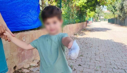 3 yaşındaki çocuğu hastaneye yetiştirmek için polis eskortluk yaptı